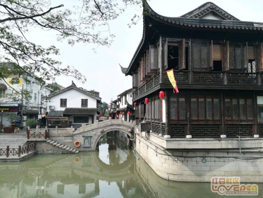 内蒙古呼和浩特:品传统年韵 迎龙年新春